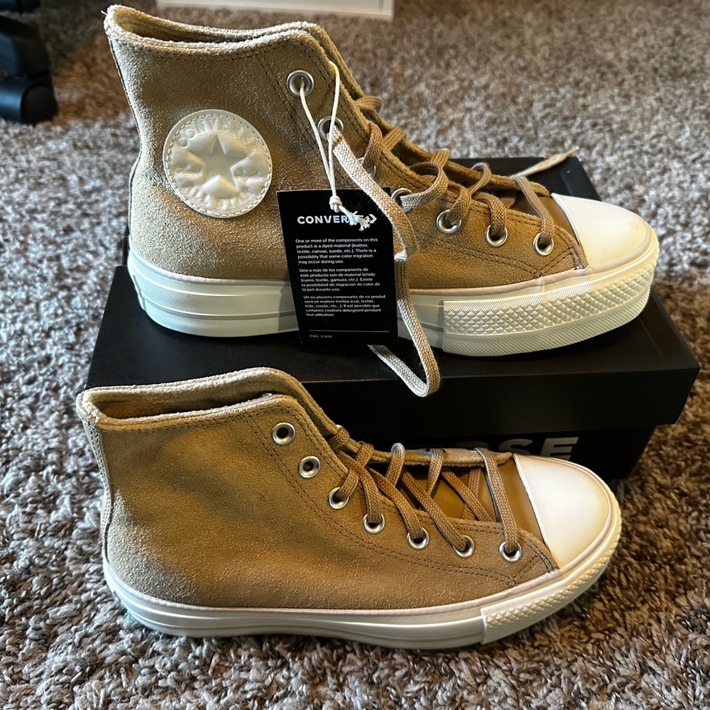 Platform Converse hi-tops new in box
